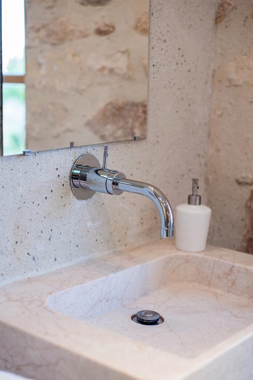 Bed and Breakfast Les Champs De Provence La Baume-de-Transit Esterno foto